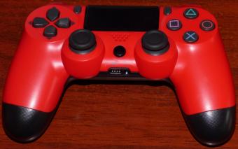PlayStation 4 (PS4/PC) Blutooth Game Controller mit Touchpad und Akku (rot) Q.comma Model GBP-2016
